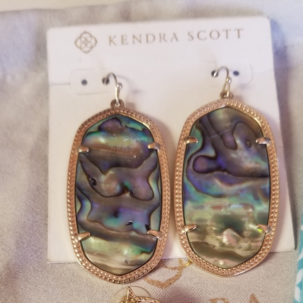 Kendra Scott Danielle abalone shell earrings